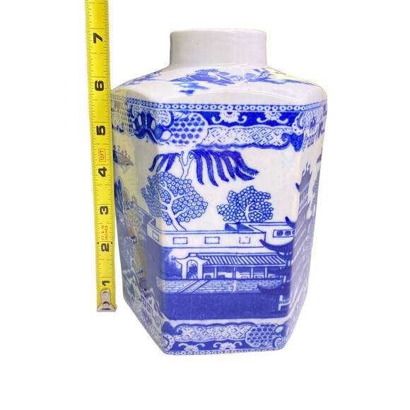 Vintage Rigtons Tea Merchants Japan Theme Octagon Shaped Tea Caddy - No Lid - Picture 6 of 11